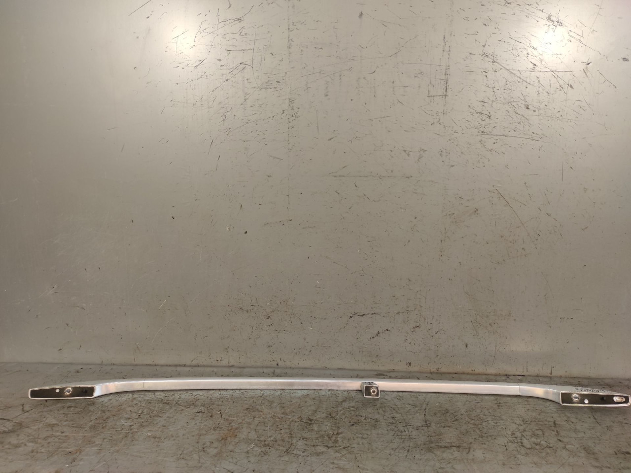 KROVNI NOSAC VW PASSAT B6 > 05-10 3C9860034