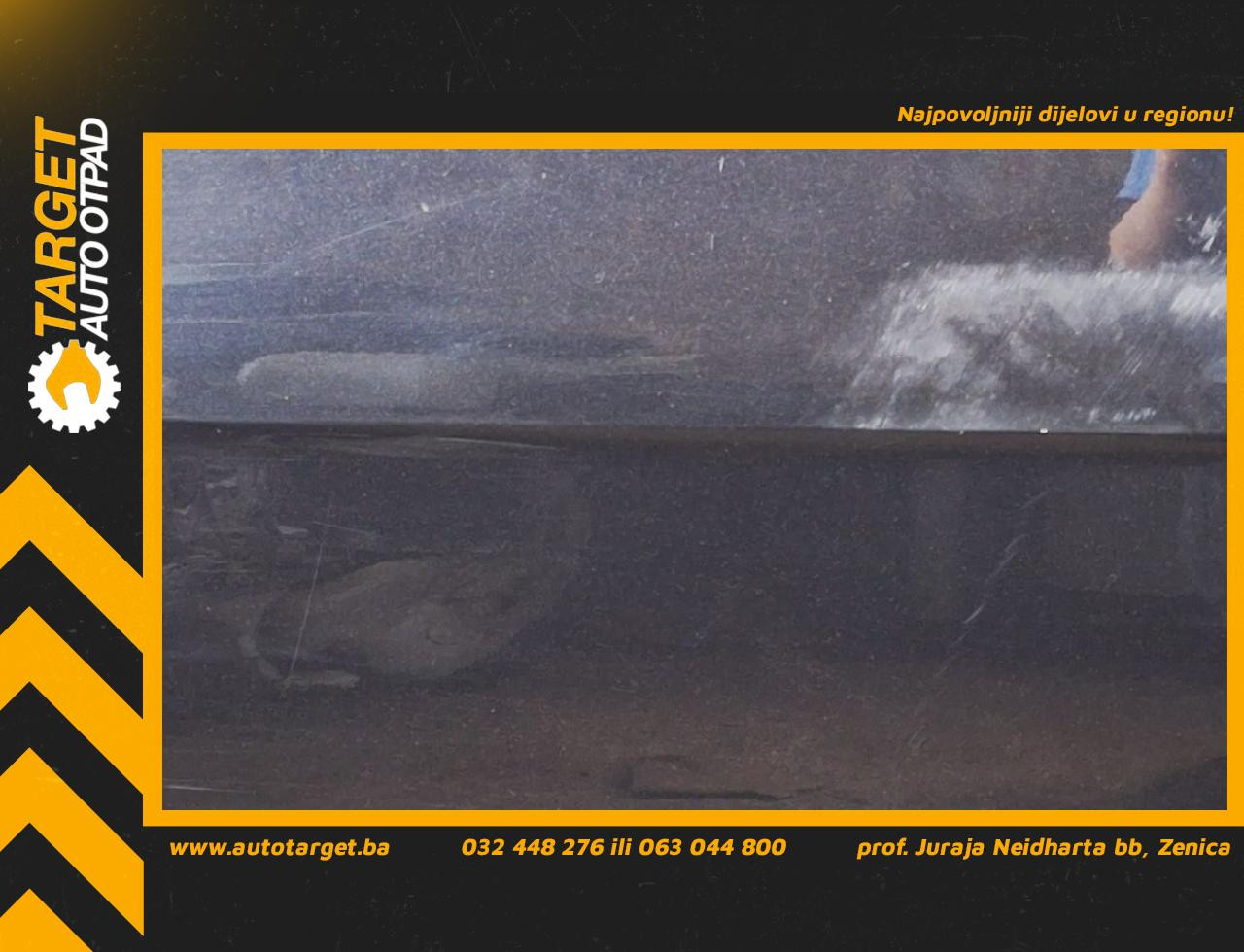DIJELOVI VRATA VW PASSAT B7 > 10-14 1.6 3AE833055