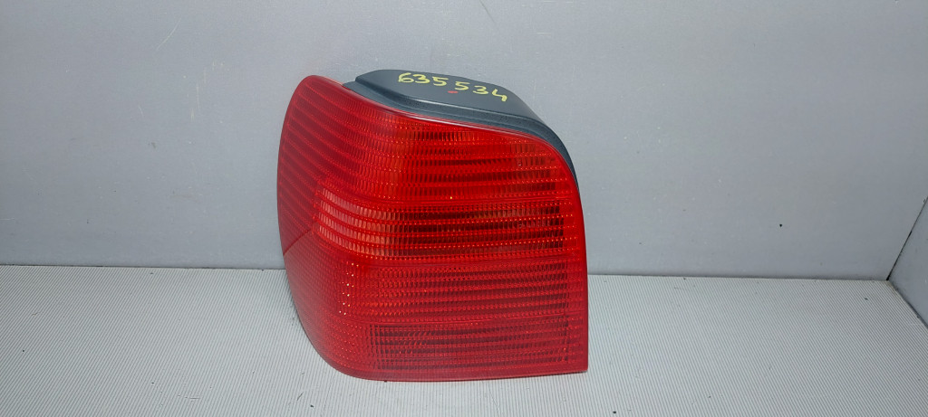 DIJELOVI STOP SVJETLO VW POLO > 01-05 6N0945095H