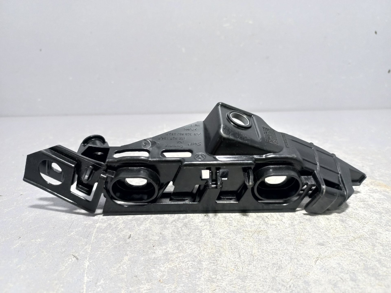 DIJELOVI NOSAC BRANIKA VW PASSAT B8 > 14-19 3G0807184B