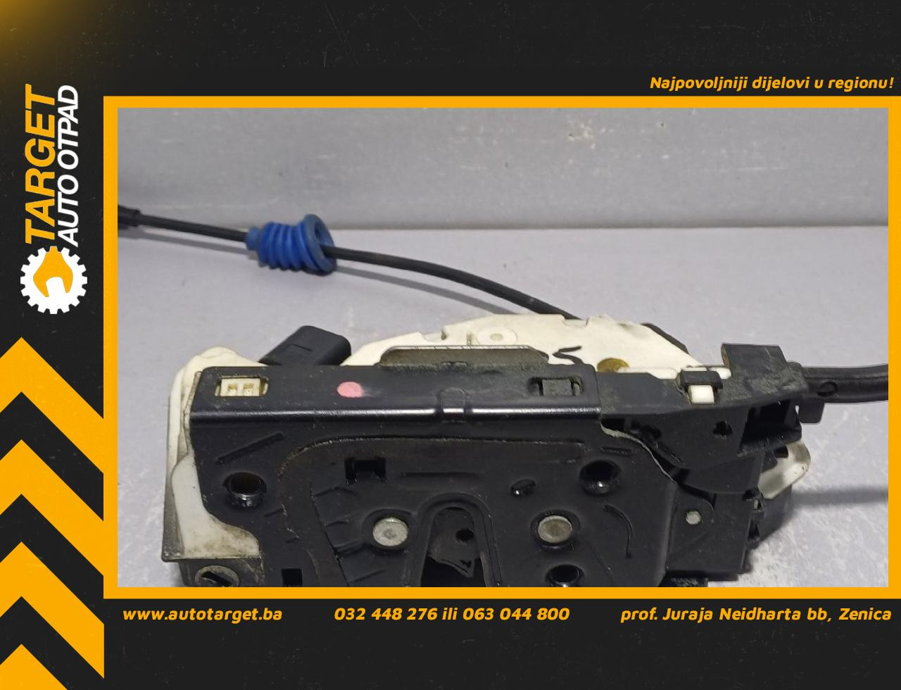 DIJELOVI BRAVA VRATA VW PASSAT CC > 08-11 5N0839016A