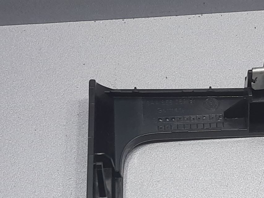 DIJELOVI BLENDA VW PASSAT B7 > 10-14 3AA858069H