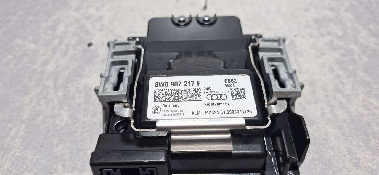 DIJELOVI KAMERA AUDI A4 (B9) > 19- 8W0907217F