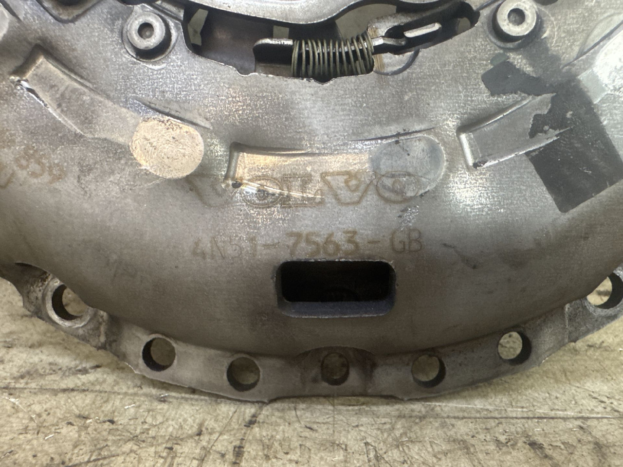 DIJELOVI KORPA VOLVO XC90 > 02-06 4N517563GB