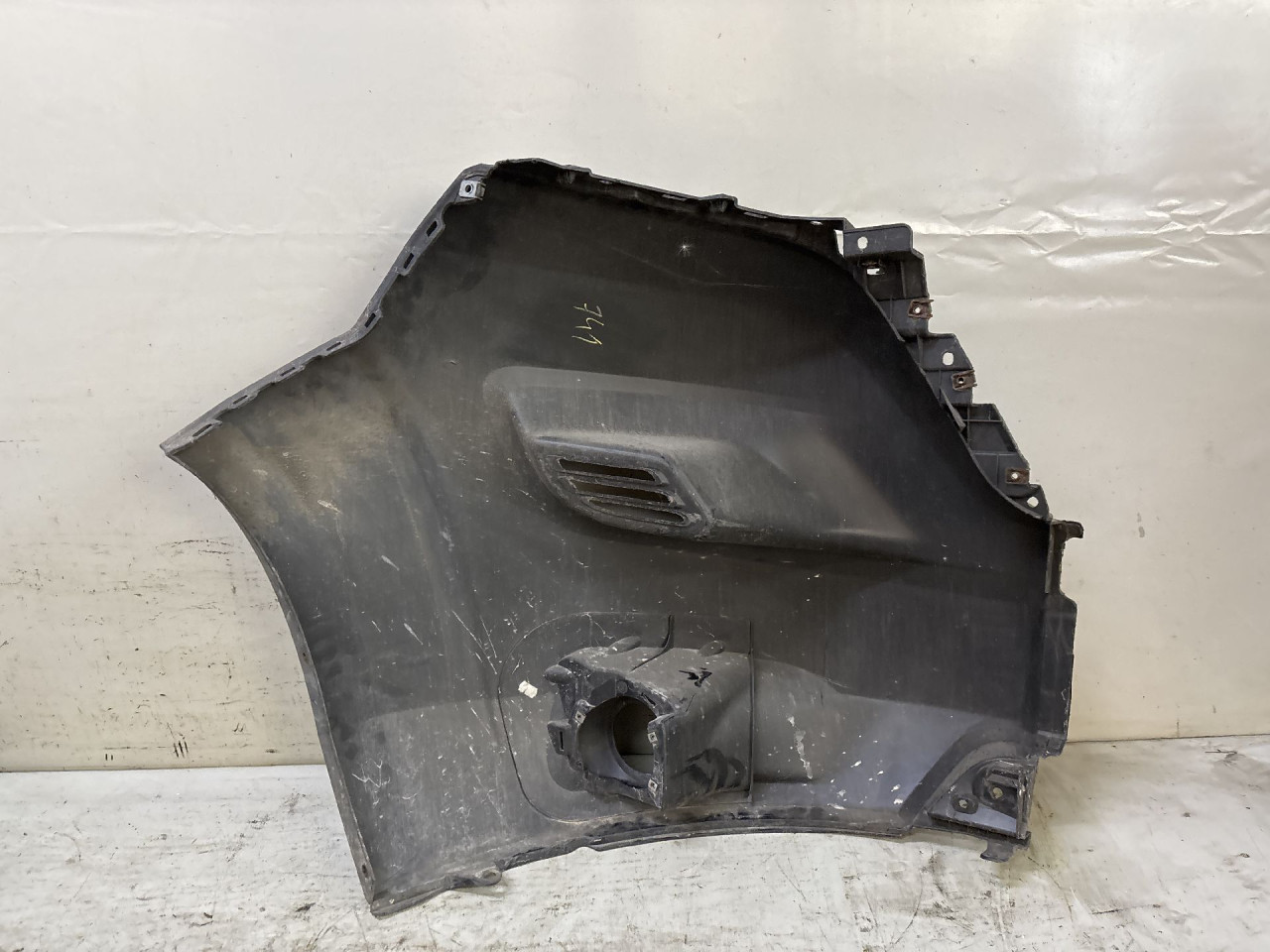 LIJEVI DIO BRANIKA PEUGEOT BOXER > 14- 1315092070