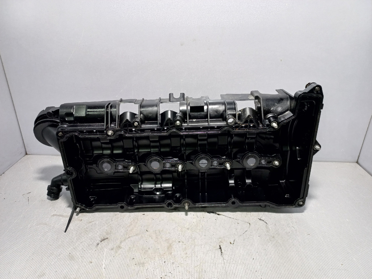 DIJELOVI DEKLO BMW X3 (F25) > 14-17 8513755