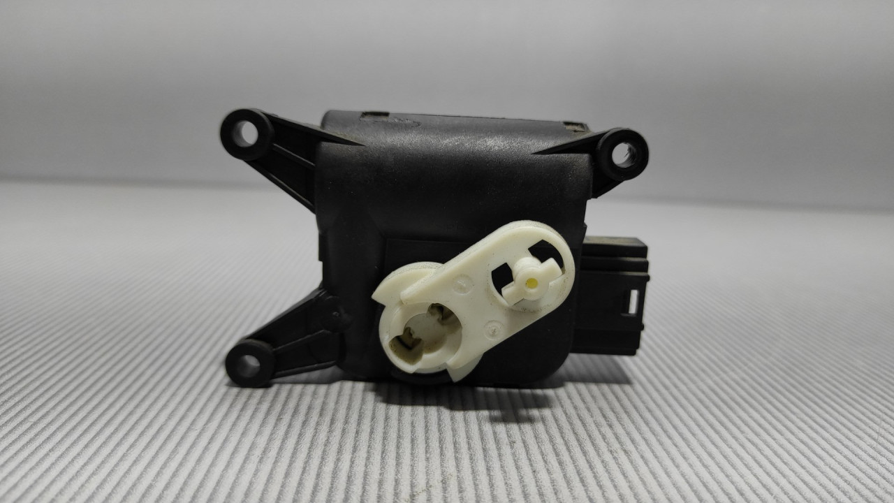 MOTORIC VENTILATORA VW PASSAT B6 > 05-10 3C1907511F