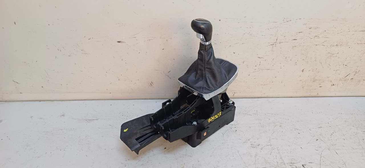DIJELOVI SALTEBLA OPEL INSIGNIA > 09-13 13261545