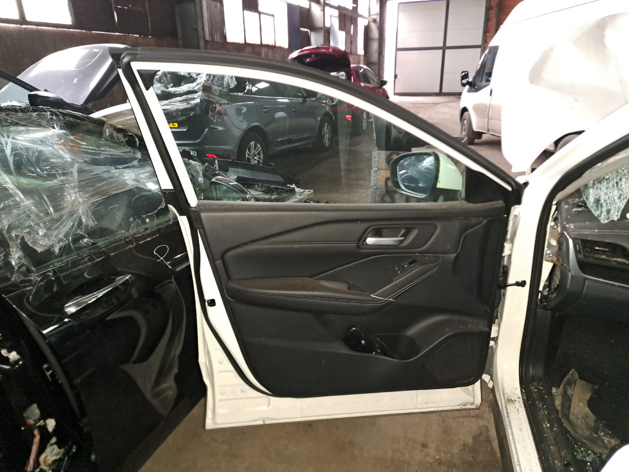 DIJELOVI VRATA NISSAN QASHQAI > 21-