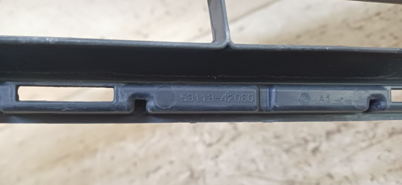 RESETKA BRANIKA TOYOTA RAV 4 > 15-18 5311342080