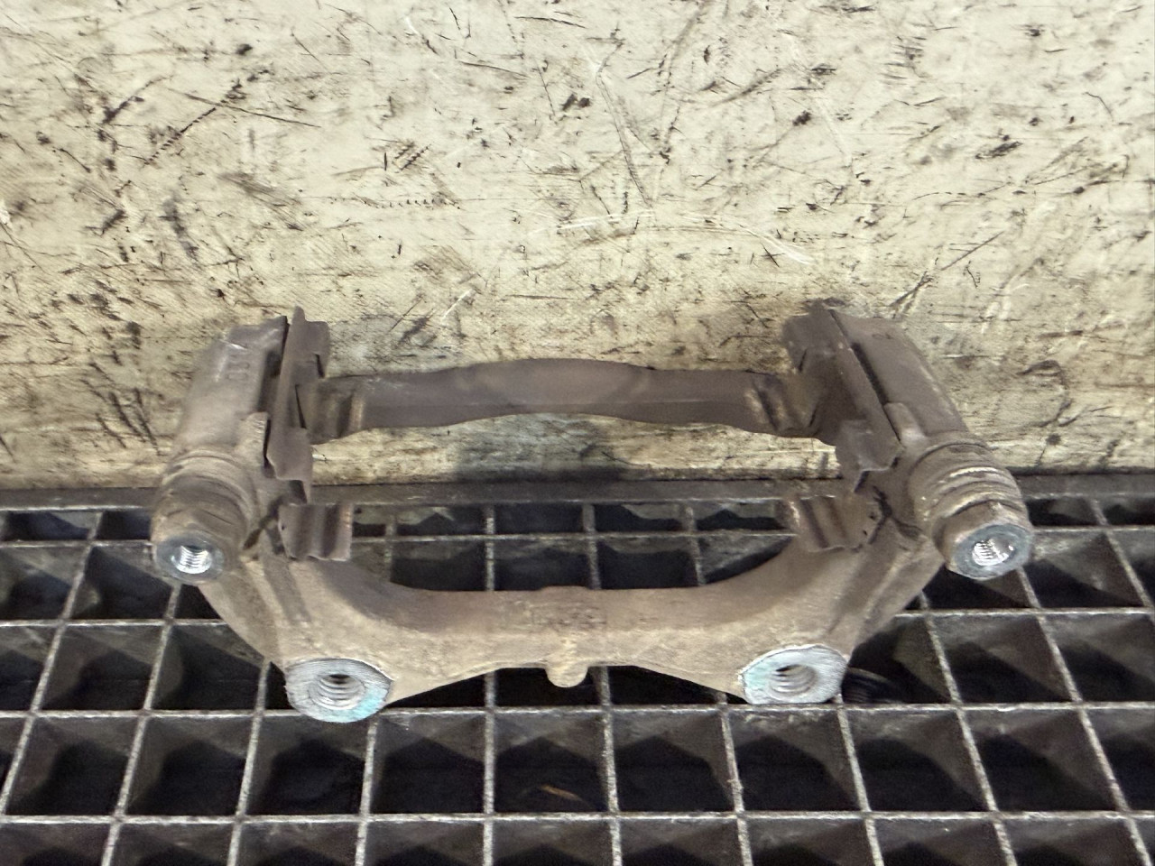 DIJELOVI NOSAC OPEL ASTRA J > 12-15 2.0