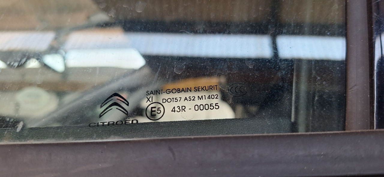 DIJELOVI STAKLO CITROEN C4 GRAND PICASSO > 13-16 2.0