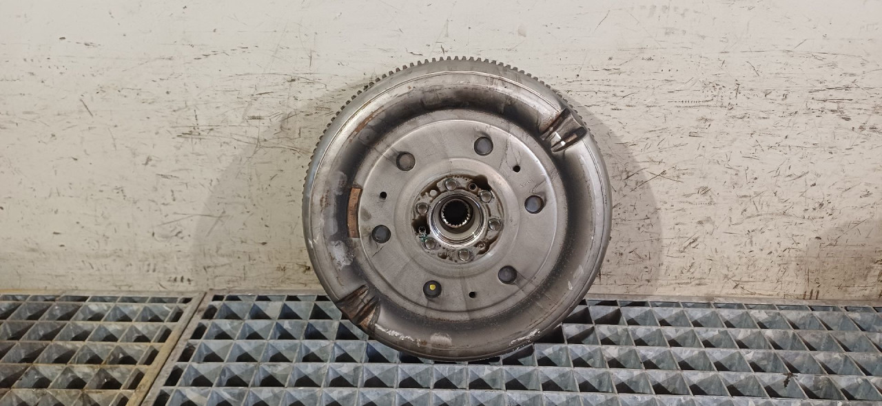 DIJELOVI SET KVACILA VW TIGUAN > 16-20