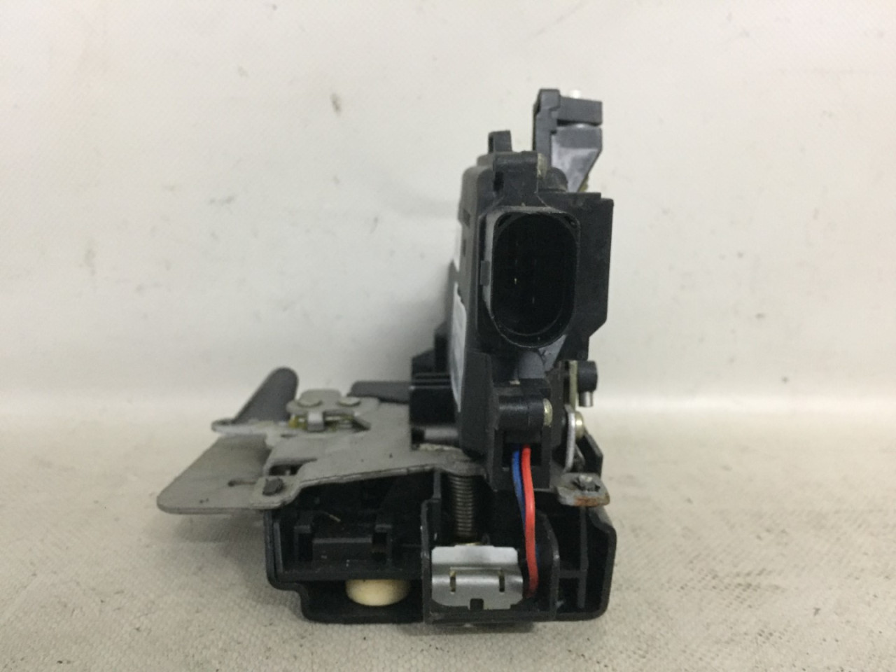 BRAVA VRATA AUDI A4 (B6) > 00-04 8E1837016C