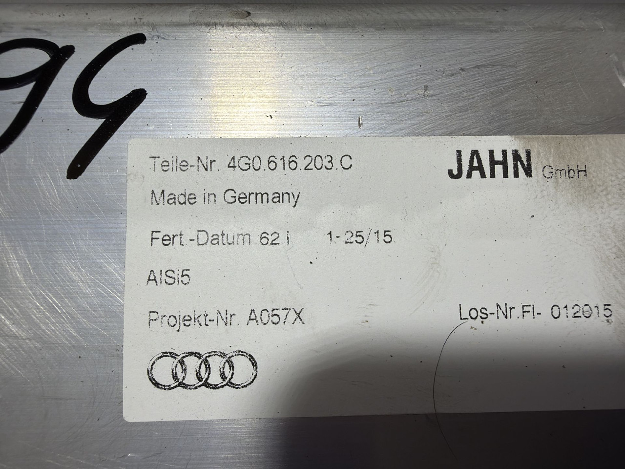 DIJELOVI REZERVOAR AUDI A6 4G > 14-18 3.0 4G0616203C