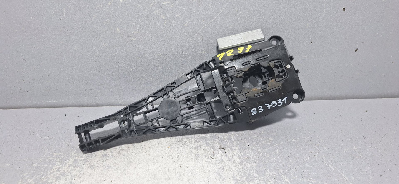 DIJELOVI RUCKA VRATA OPEL ASTRA J > 12-15 2.0 14096201