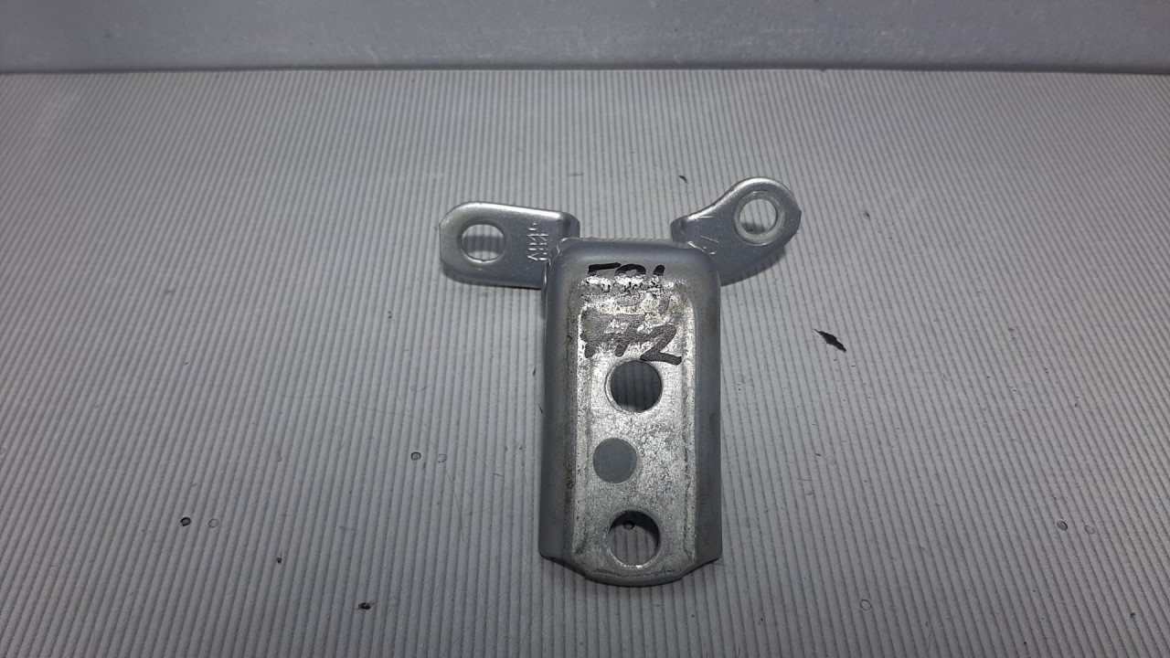 DIJELOVI BAGLAMA TOYOTA RAV 4 > 15-18 A046694
