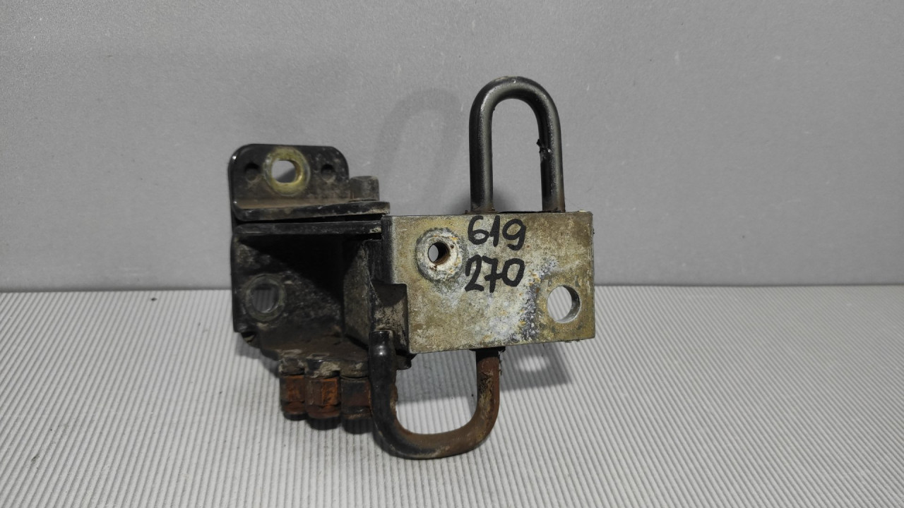 DIJELOVI BAGLAMA AUDI A6 > 04-08 8E0831411B