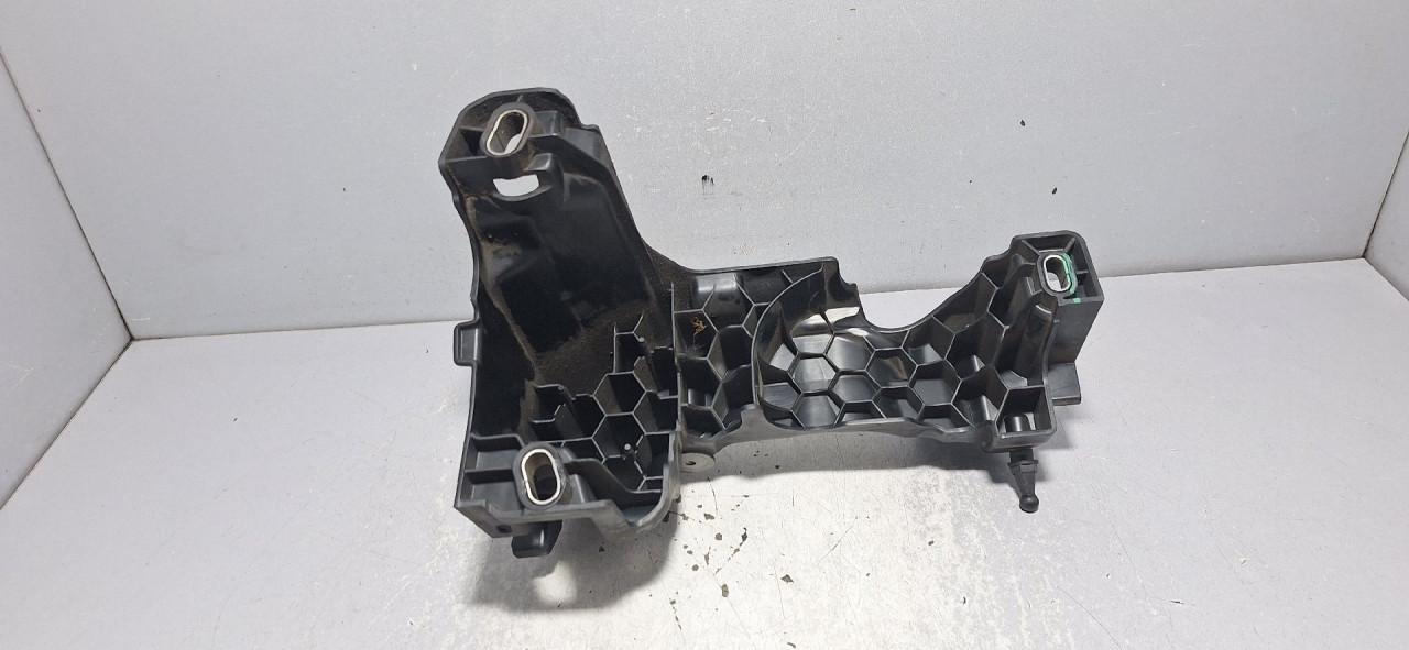 DIJELOVI NOSAC PEUGEOT EXPERT > 07-16 9674482280