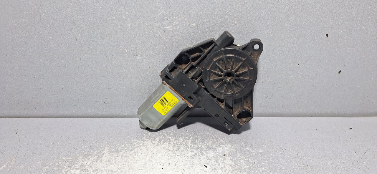 DIJELOVI MOTORIC PODIZACA STAKLA VOLVO XC60 > 17- 966268103