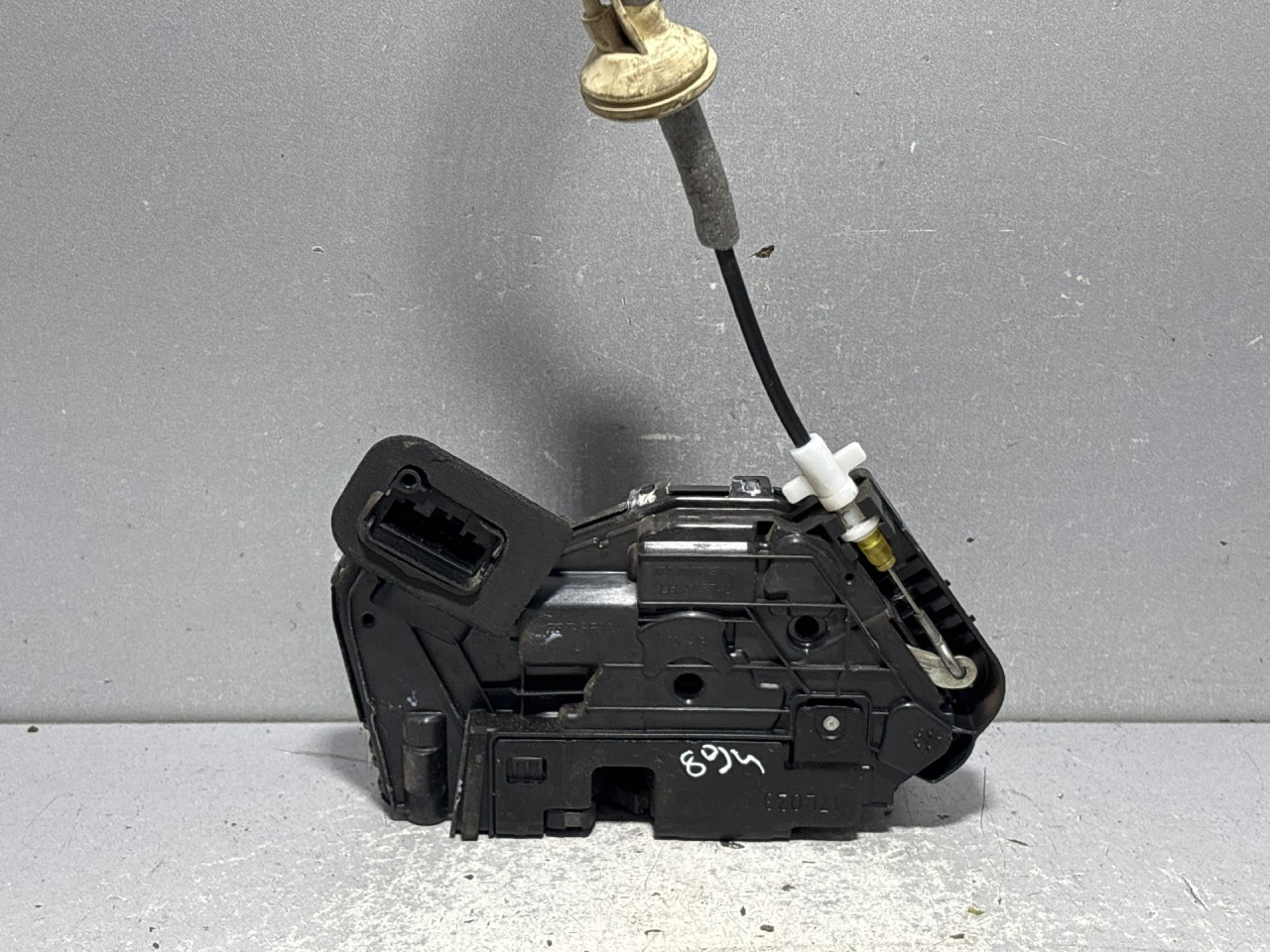 DIJELOVI BRAVA VRATA VW TIGUAN > 16-20 5NC837015B