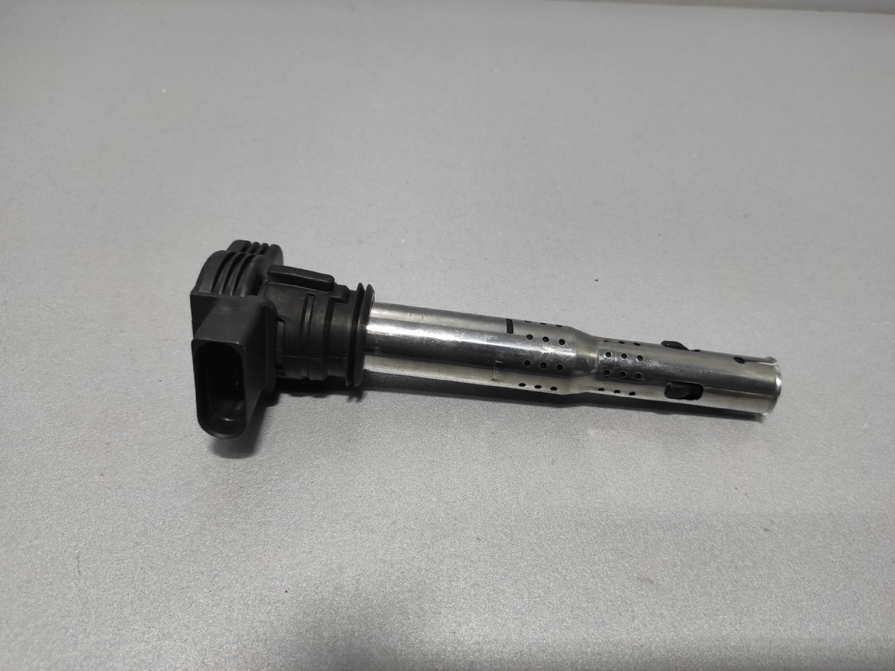 DIJELOVI BOMBINA AUDI A3 > 03-08 07K905715F
