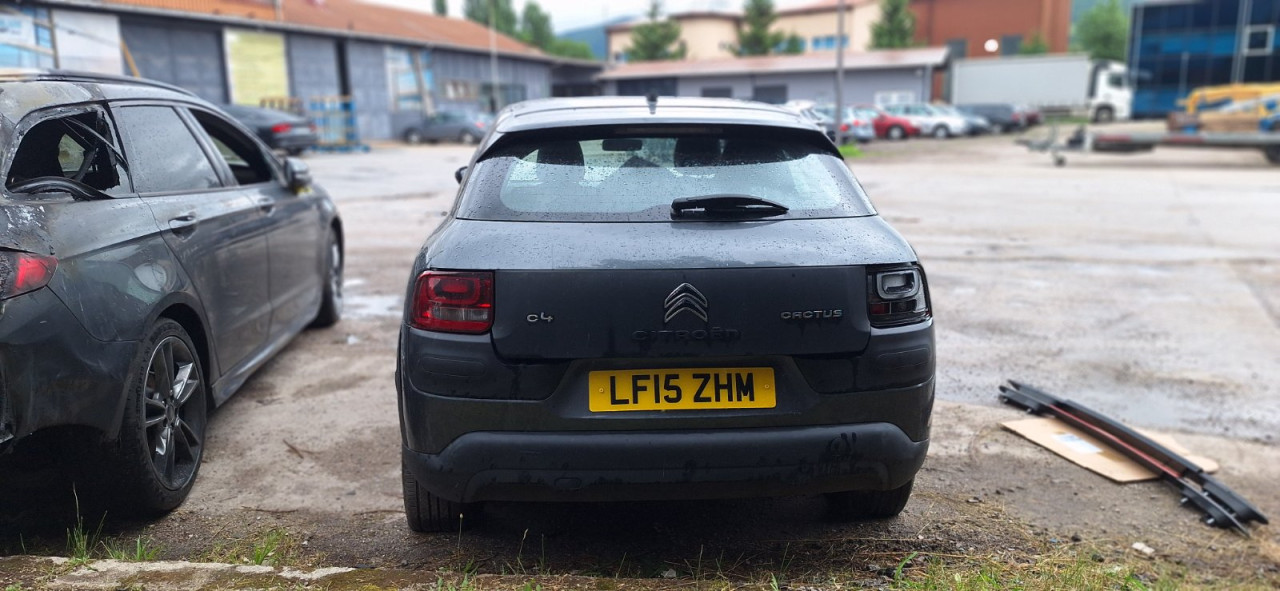 DIJELOVI CITROEN C4 CACTUS > 14-18 1.2 Benzin HMZ EB2F MOTOR
