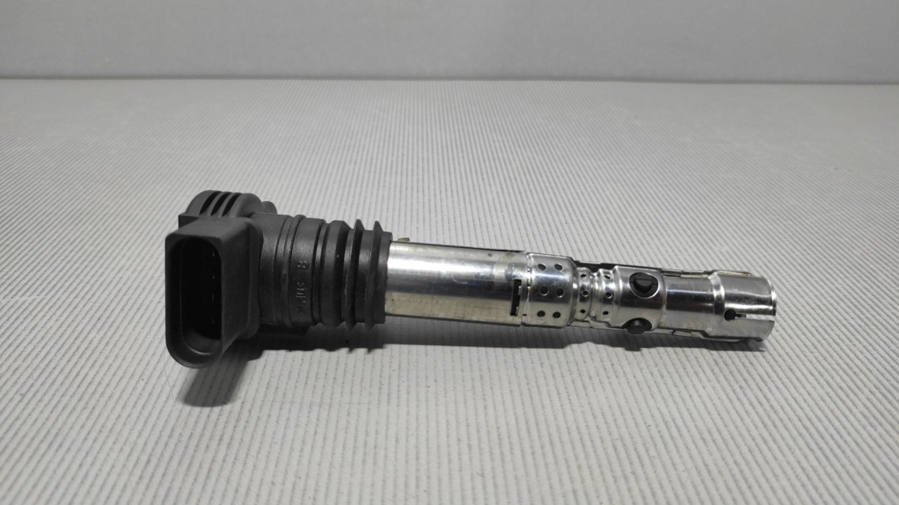 DIJELOVI BOMBINA AUDI A3 > 96-03 06A905115D