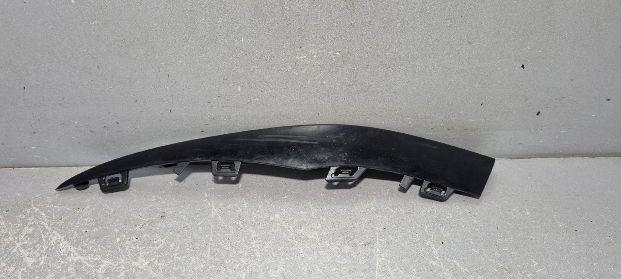 PLASTIKA BRANIKA MERCEDES C KLASA (W205/S205) > 18-21 A