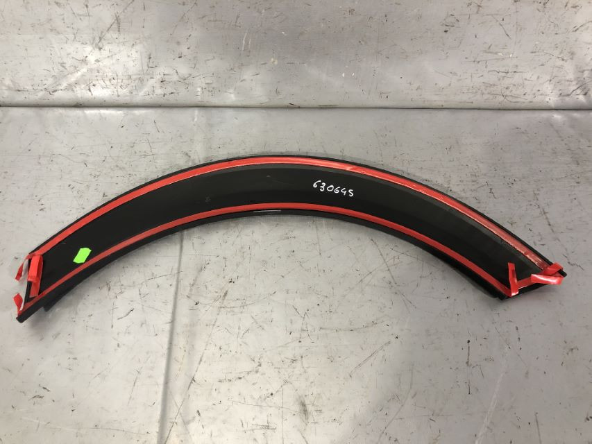 DIJELOVI RUB BLATOBRANA VW CADDY > 10-15 2K5853818
