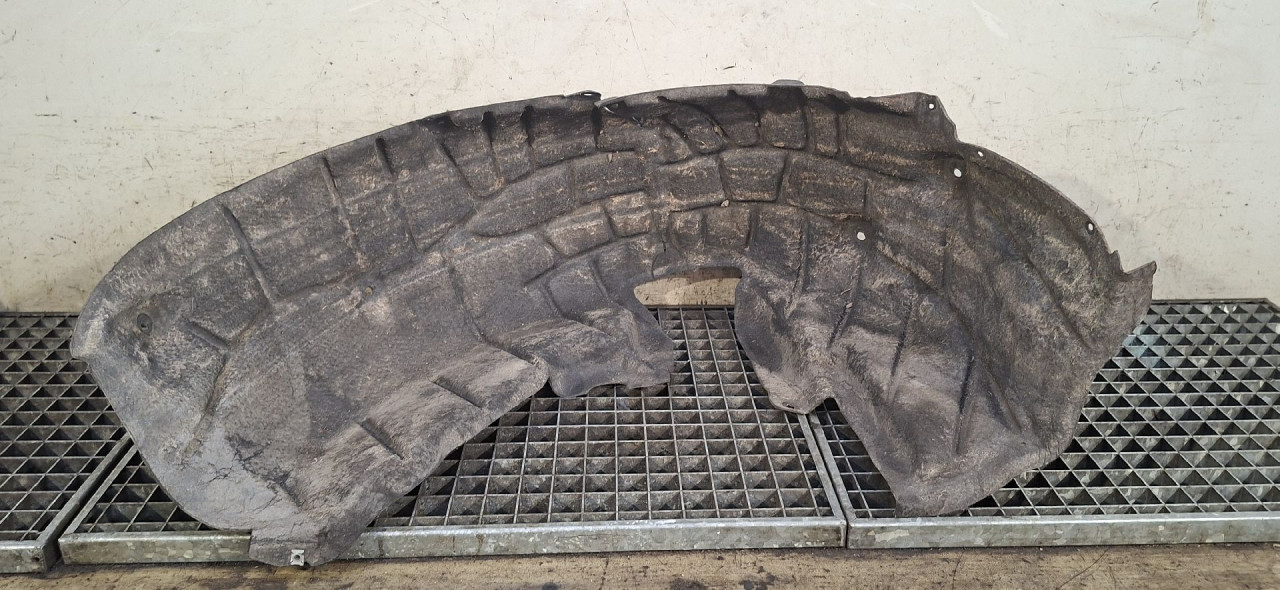 DIJELOVI UNUTRASNJI BLATOBRAN AUDI A4 (B9) > 19- 8W0810171L