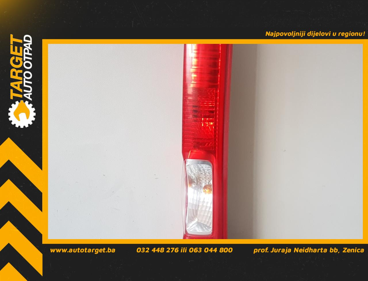 STOP SVJETLO RENAULT TRAFIC > 07-14 8200415250
