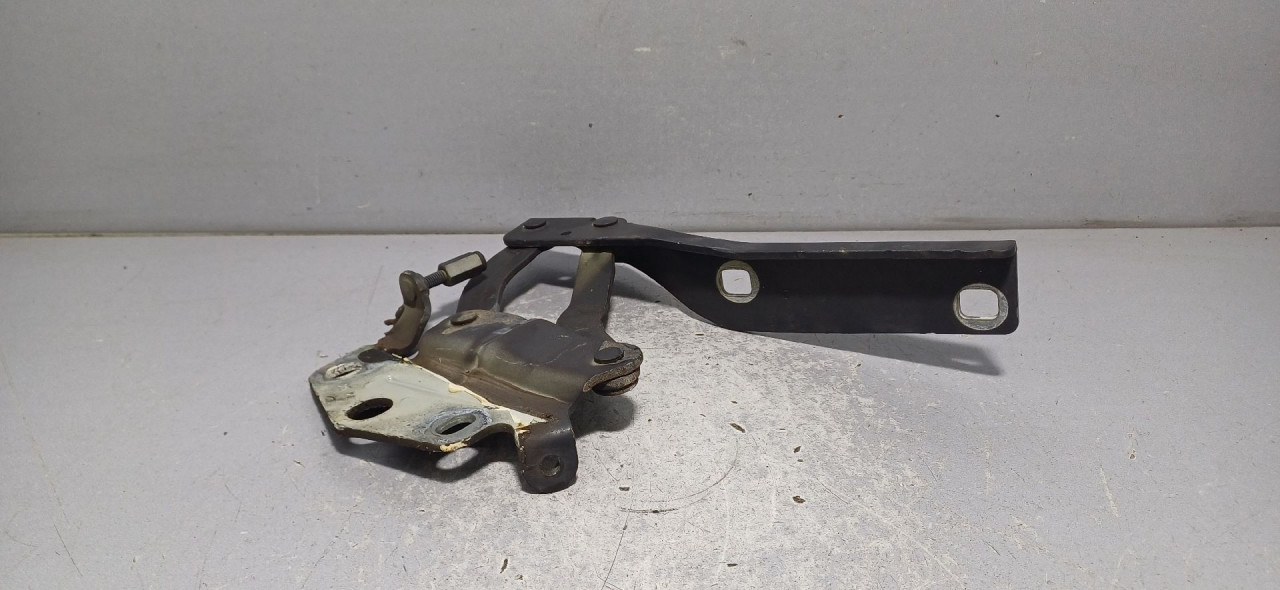 SKARE OD HAUBE VW PASSAT B7 > 10-14 3AA823302