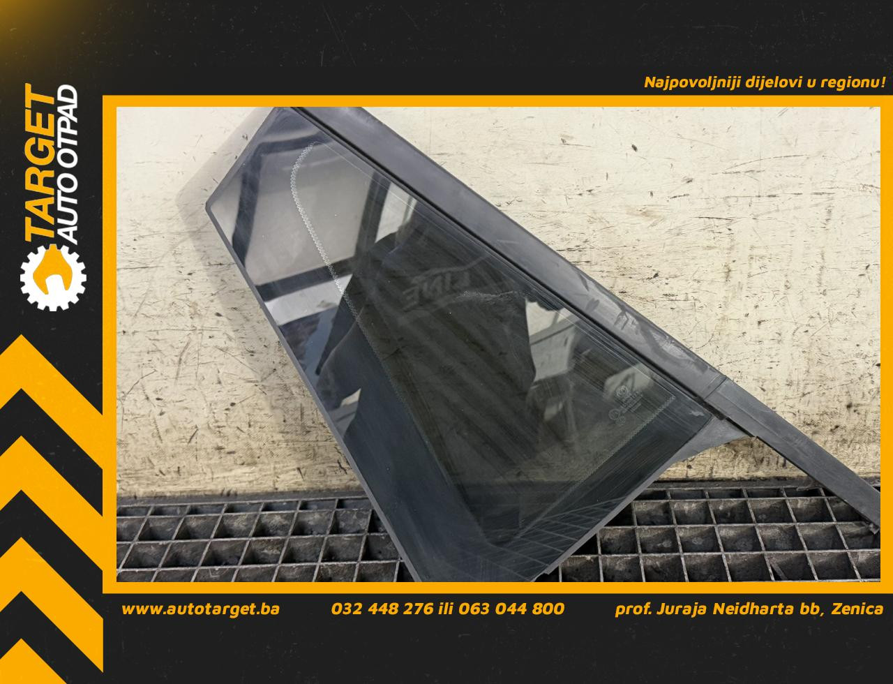 DIJELOVI STAKLO BMW X1 (F48) > 15-19 2.0 51377405604