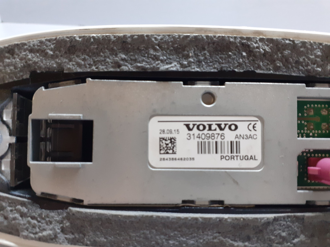 DIJELOVI ANTENA VOLVO V70 > 14-16 31409876