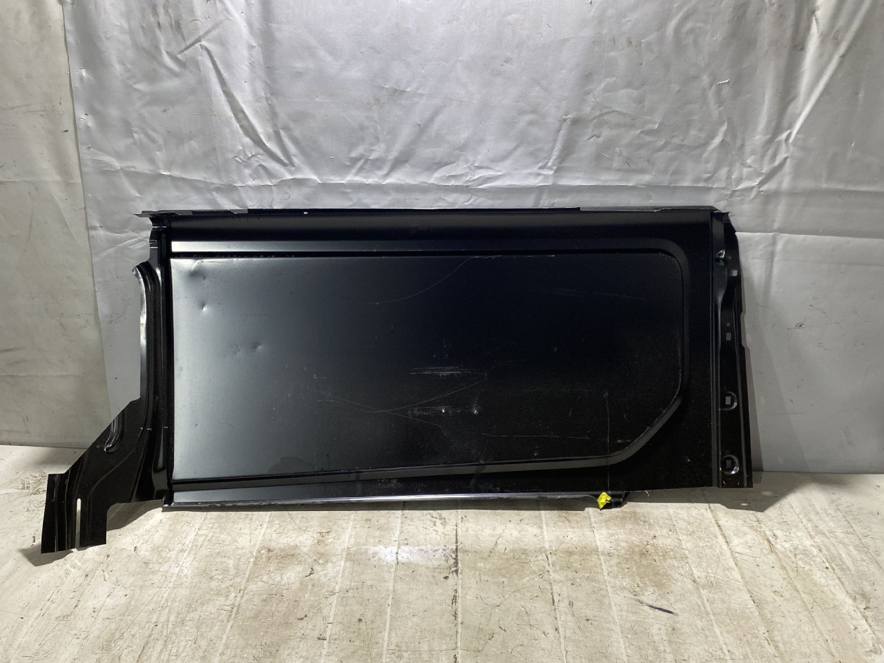 DIJELOVI POLUSTRANICA RENAULT TRAFIC > 14-