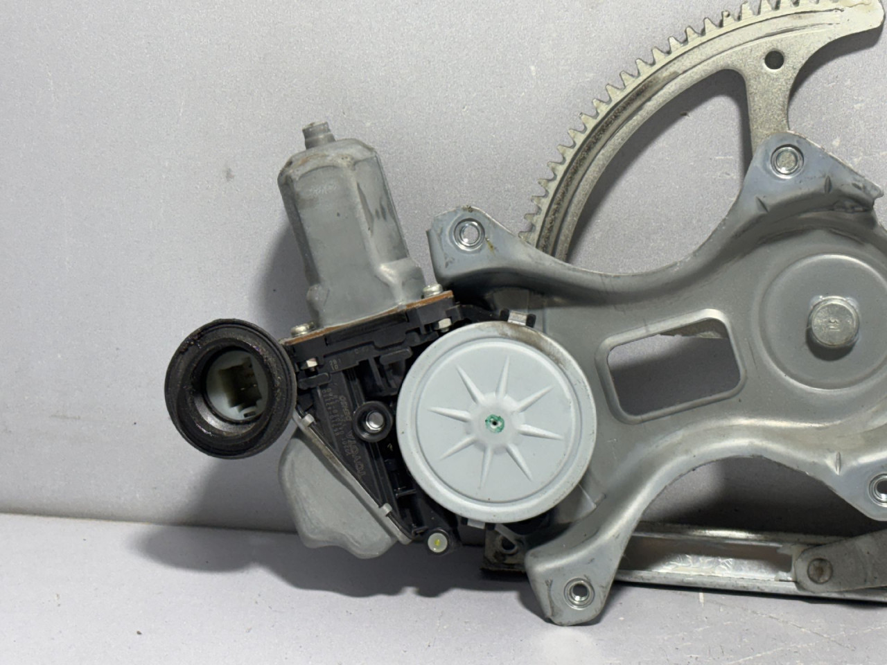 MOTORIC PODIZACA STAKLA TOYOTA PRIUS > 12-15