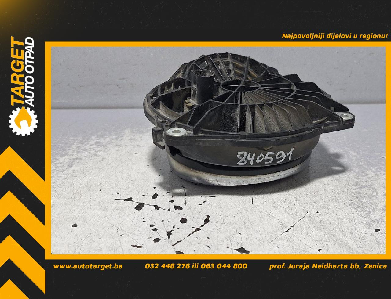 DIJELOVI RUCKA GEPEKA VW GOLF 7 > 12-16 1.6 3AA827469B