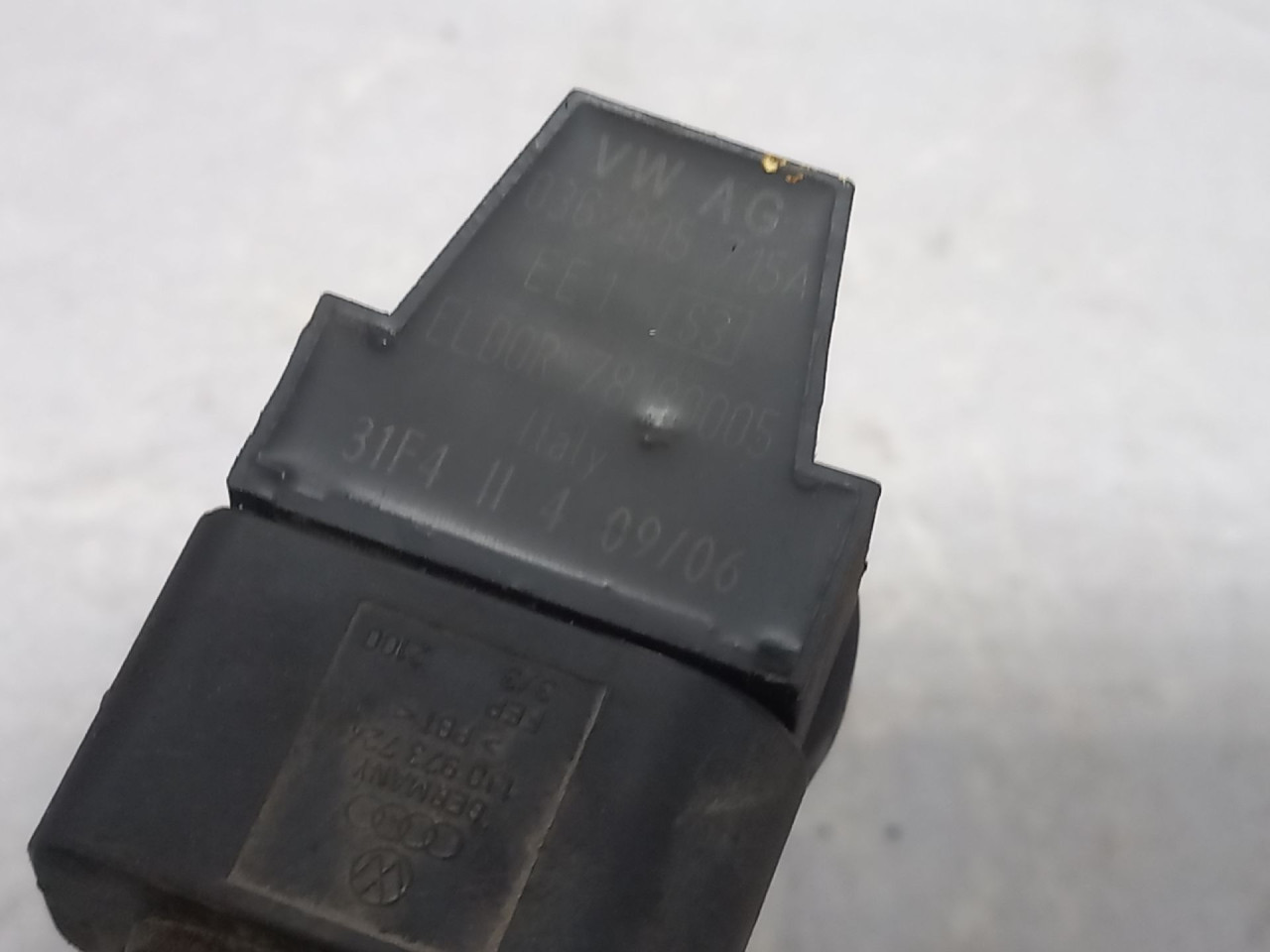 DIJELOVI BOMBINA VW POLO > 05-09 036905715A