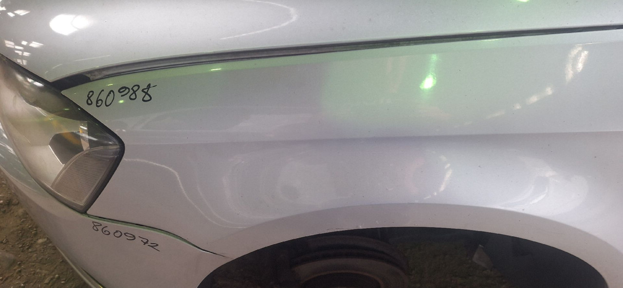 DIJELOVI BLATOBRAN VW PASSAT B7 > 10-14 1.6 3AA821021B