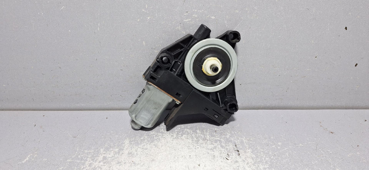 MOTORIC PODIZACA STAKLA VOLVO S60/V60 > 10-13 966265