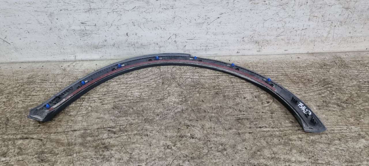 DIJELOVI RUB BLATOBRANA AUDI Q2 > 16-20 81A853818