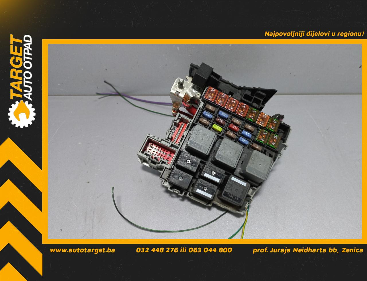 DIJELOVI ELEKTRONIKA KUTIJA OSIGURACA FORD MONDEO > 10-14