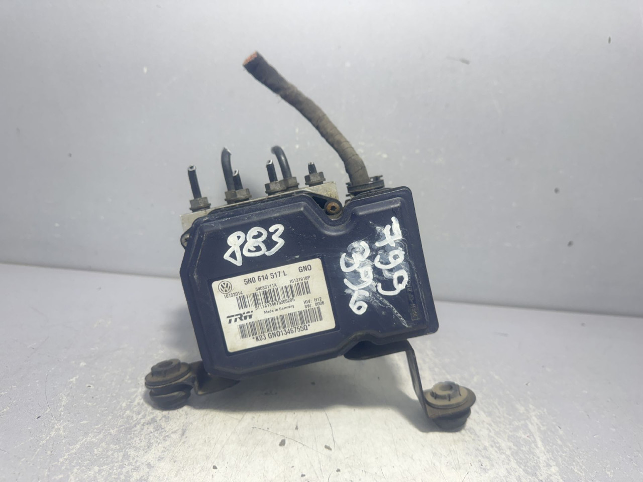 DIJELOVI ABS ELEKTRONIKA VW TIGUAN > 07-11 2.0 5N0614517L