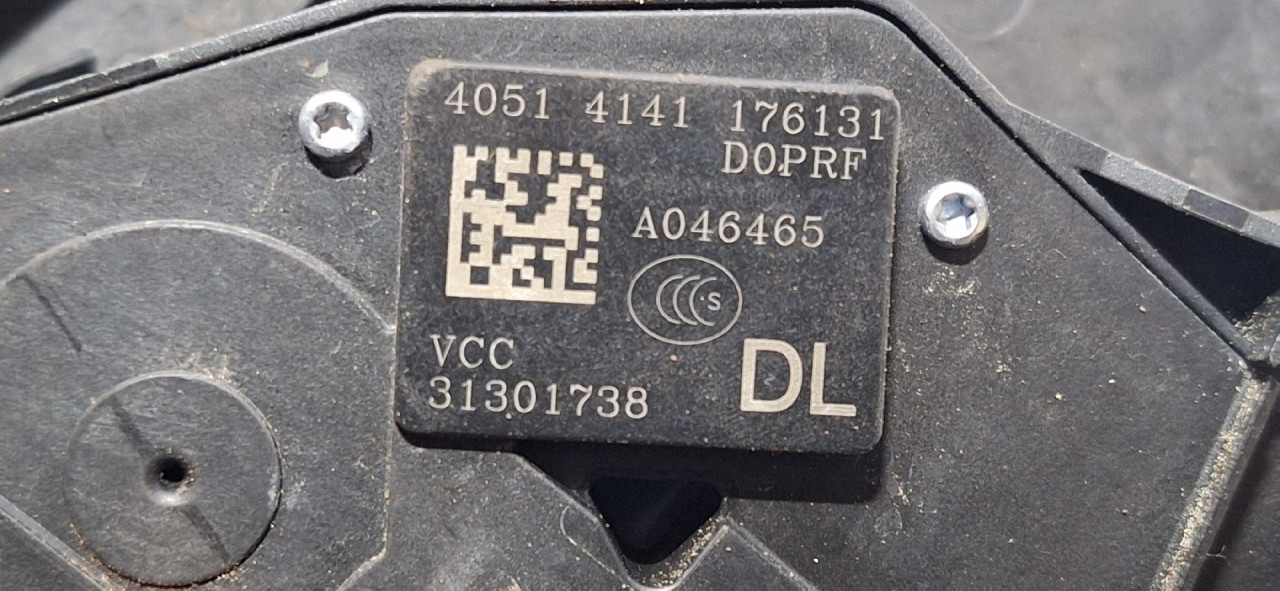 DIJELOVI BRAVA VRATA VOLVO S60/V60 > 14 - 19 31301738