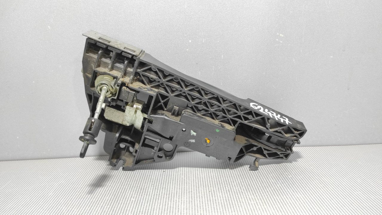 RUCKA VRATA AUDI A4 (B8) > 07-11 8T0837885A