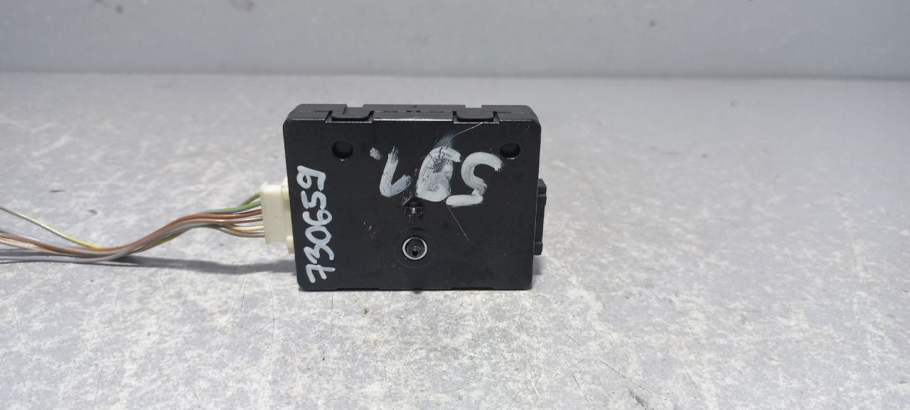 DIJELOVI ANTENA BMW X1 (E84) > 09-12 9181455