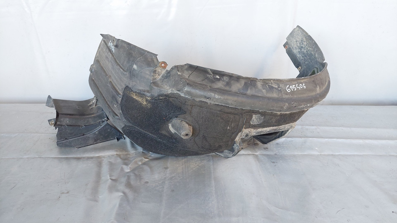UNUTRASNJI BLATOBRAN BMW SERIJA 5 (E60/E61) > 03-07 517