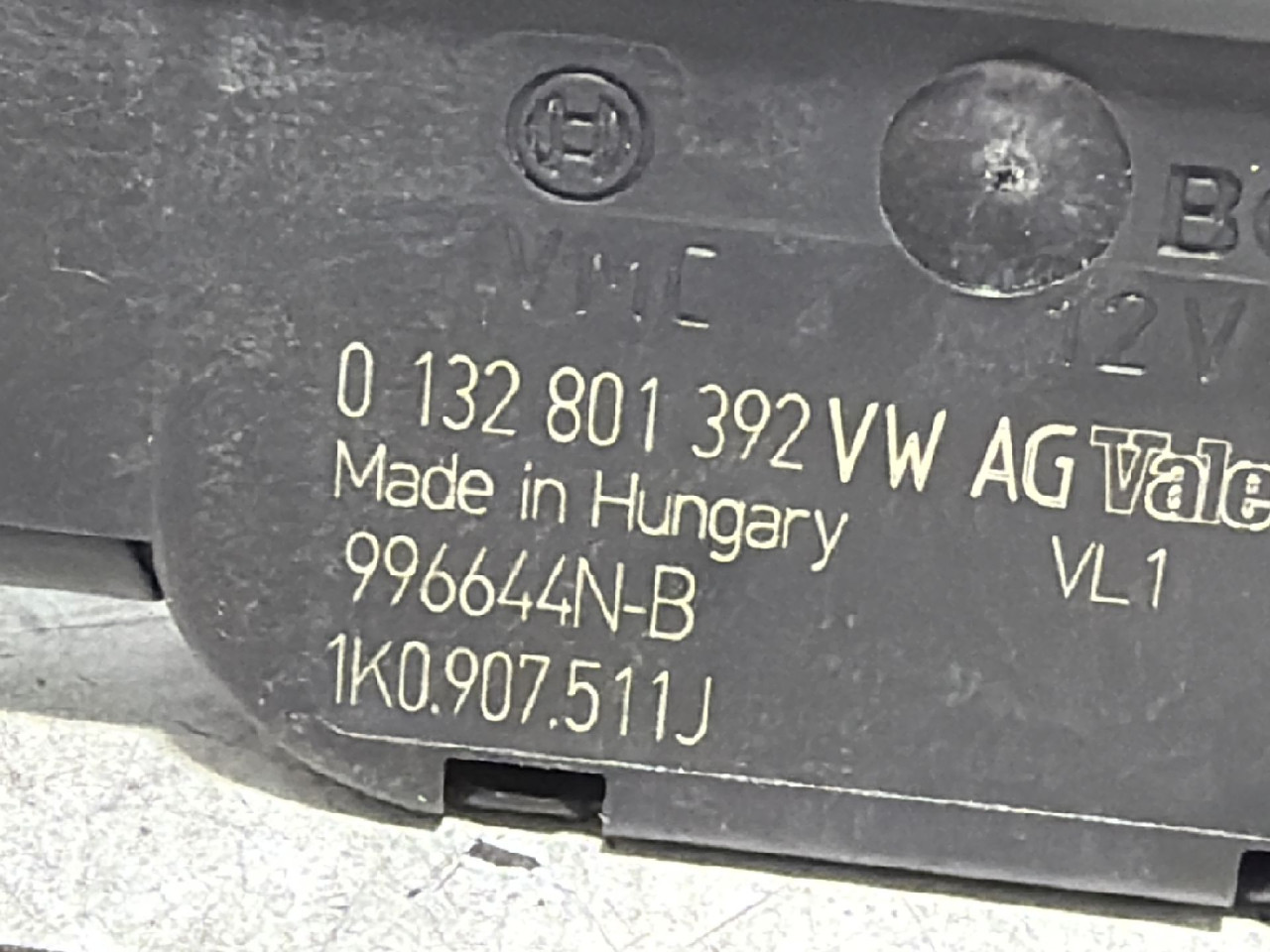 DIJELOVI MOTORIC KLAPNE VW GOLF 6 > 08-12 1K0907511J
