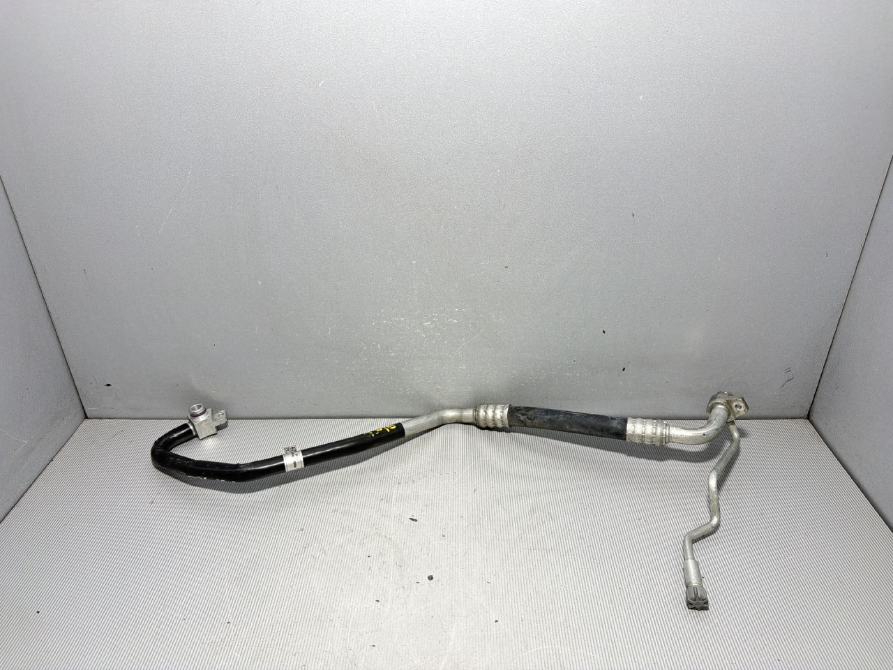 DIJELOVI CRIJEVO KLIME AUDI A4 (B9) > 15-18 2.0 8W2816740